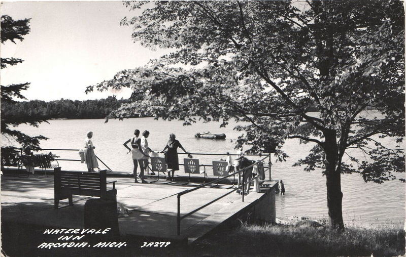 Watervale Inn - Old Postcard